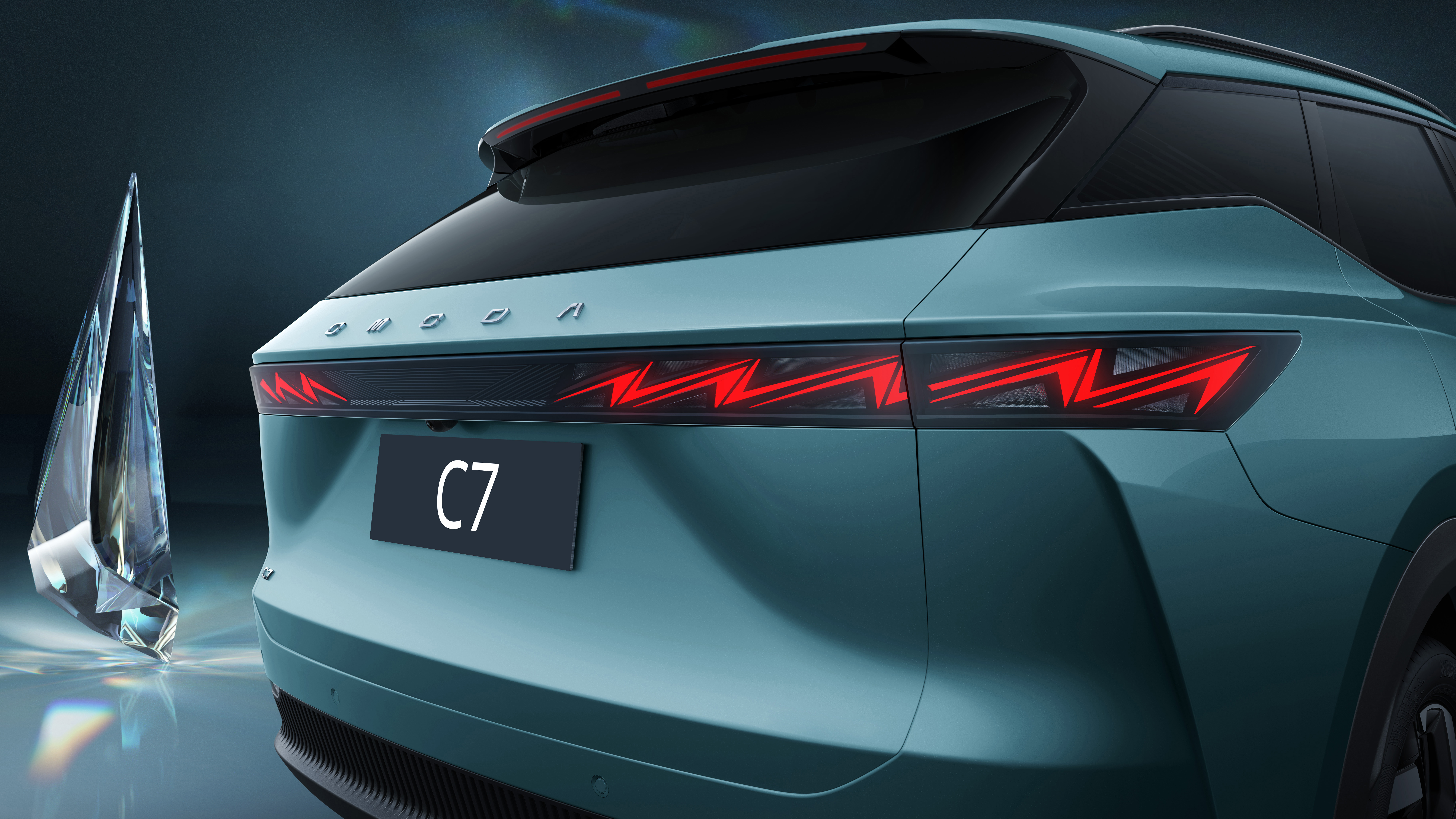 Omoda C7: революция стиля и технологий на четырёх колёсах