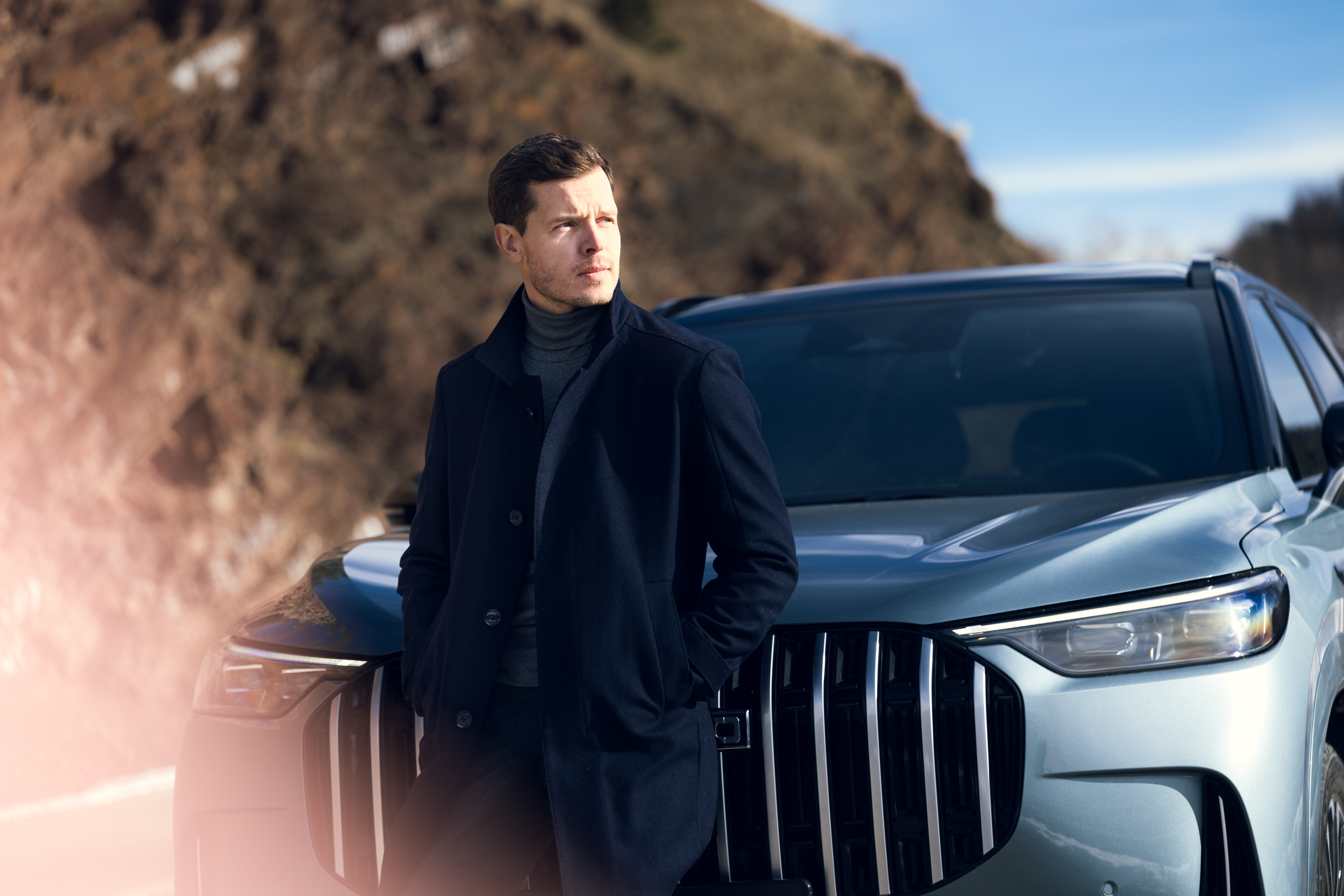 Кто за рулём JAECOO J8?