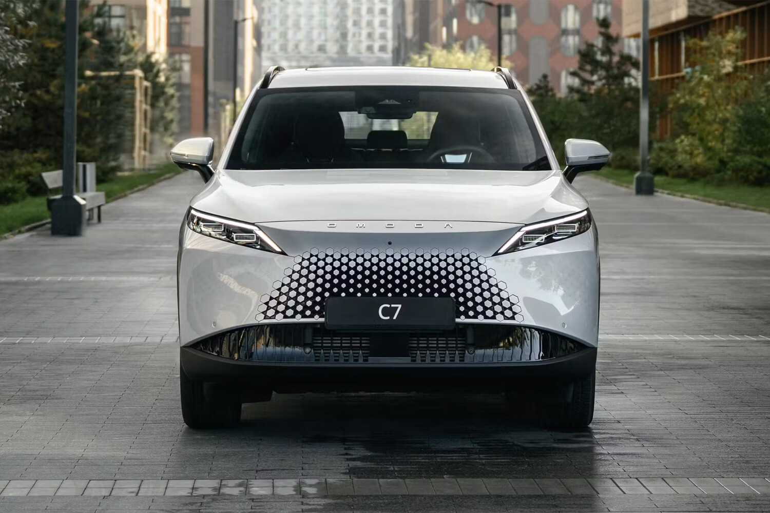 Кроссовер Omoda C7: за что его выбирают программисты и бизнесмены