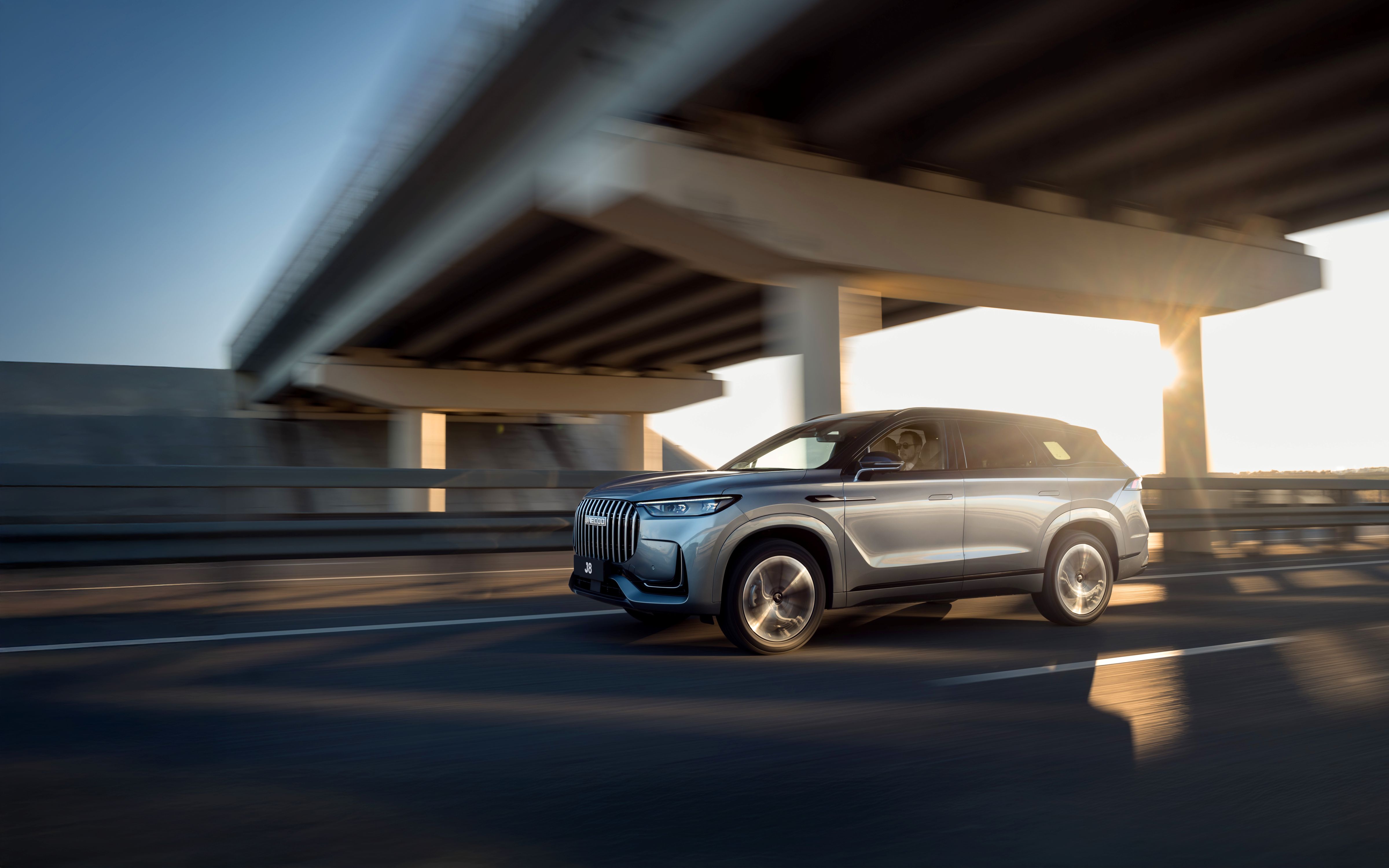 Тест-драйв JAECOO J8 в ААА Моторс на Текучева