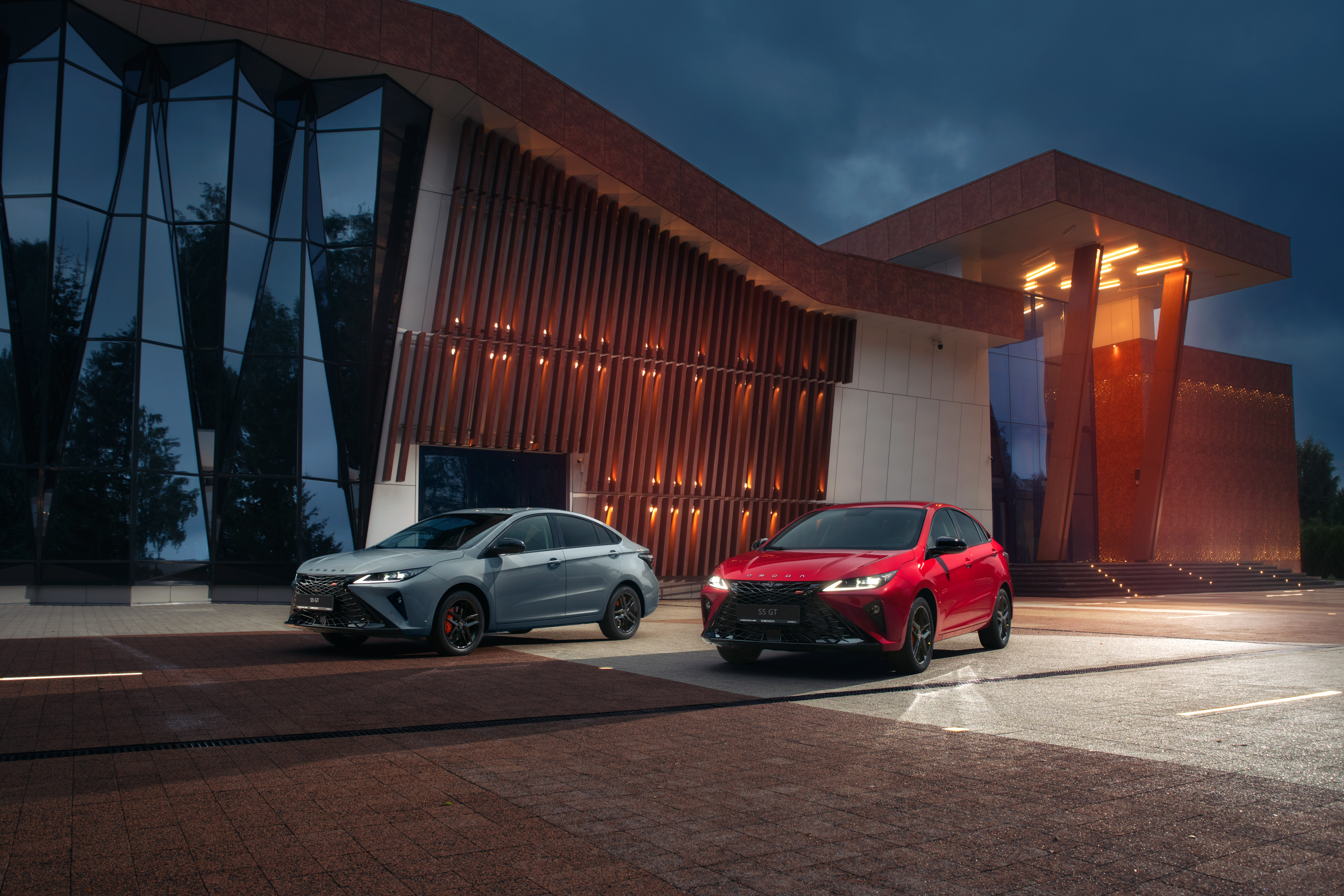 Познакомьтесь с модельным рядом OMODA: стиль, комфорт и доступные цены!