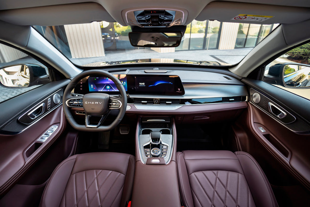 Подогрев сидений и обогрев лобового стекла на автомобилях Chery