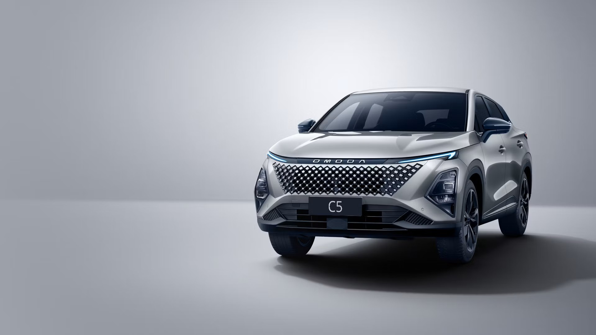 OMODA C5: характеристики, комплектации и данные модели