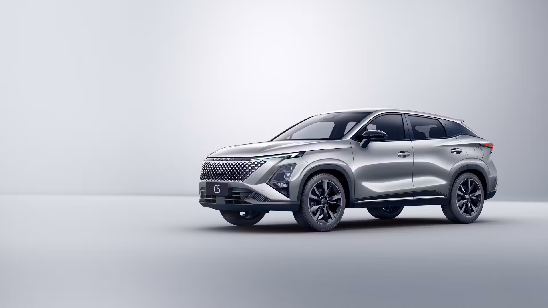 OMODA C5 или C7: какой кроссовер выбрать в 2026 году