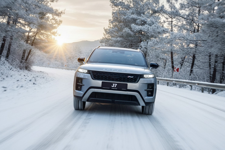 Готов к морозам и межсезонью: JAECOO J7 предлагает комфорт и уверенность в любых погодных условиях