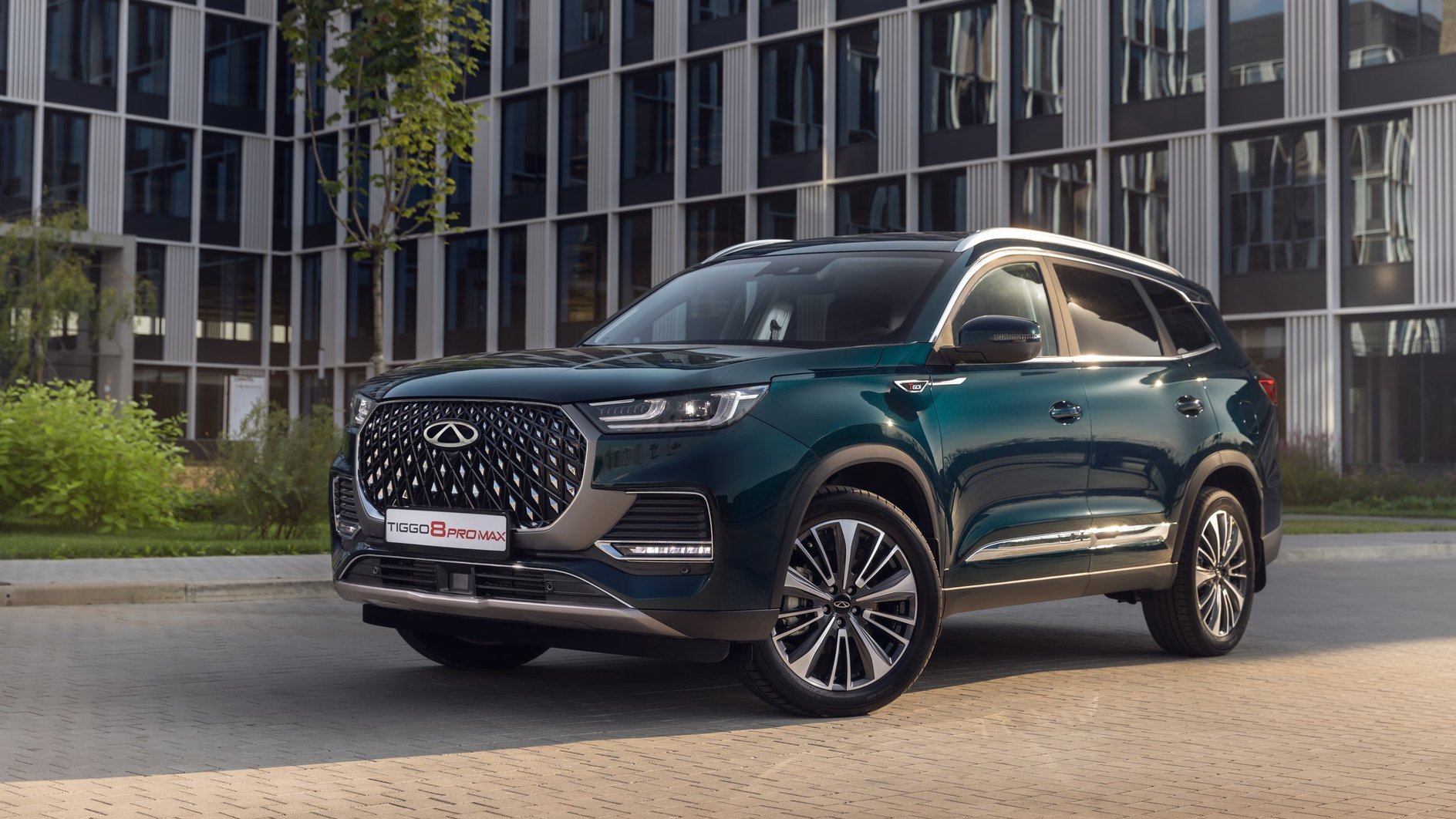 Обзор кроссовера Tiggo 8 Pro Max для требовательной семьи