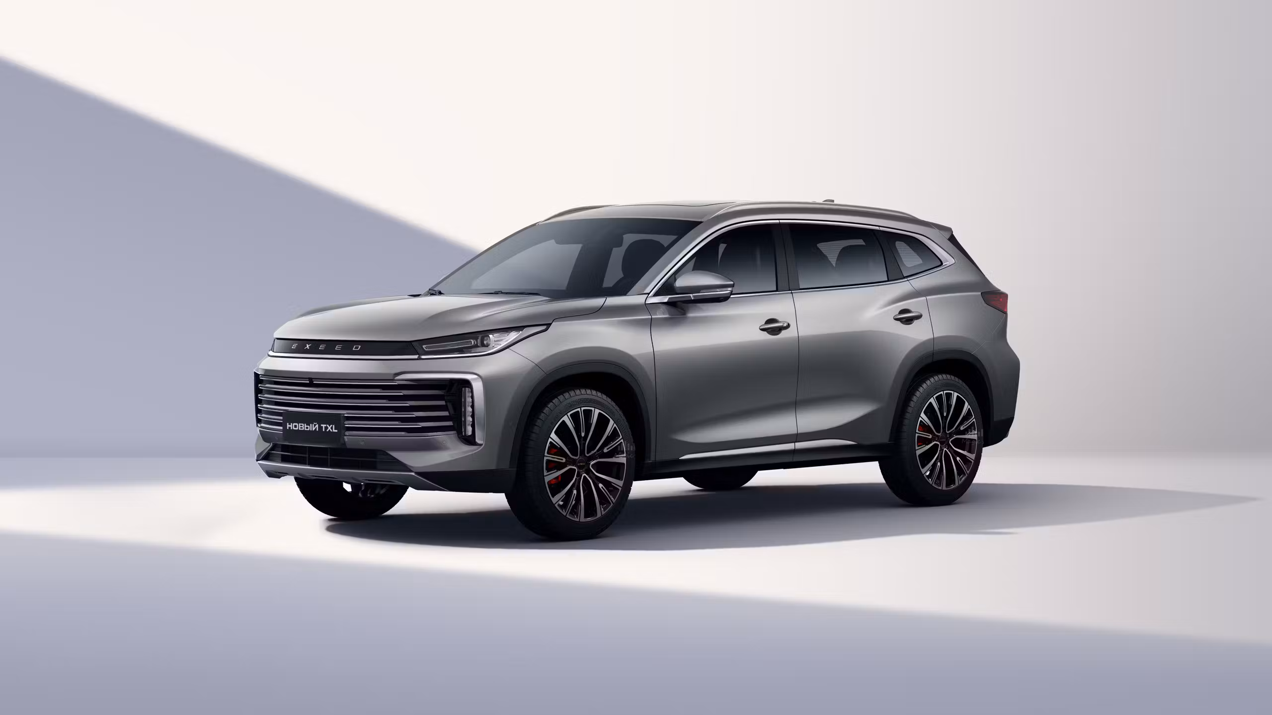 EXEED TXL: какую комплектацию выбрать